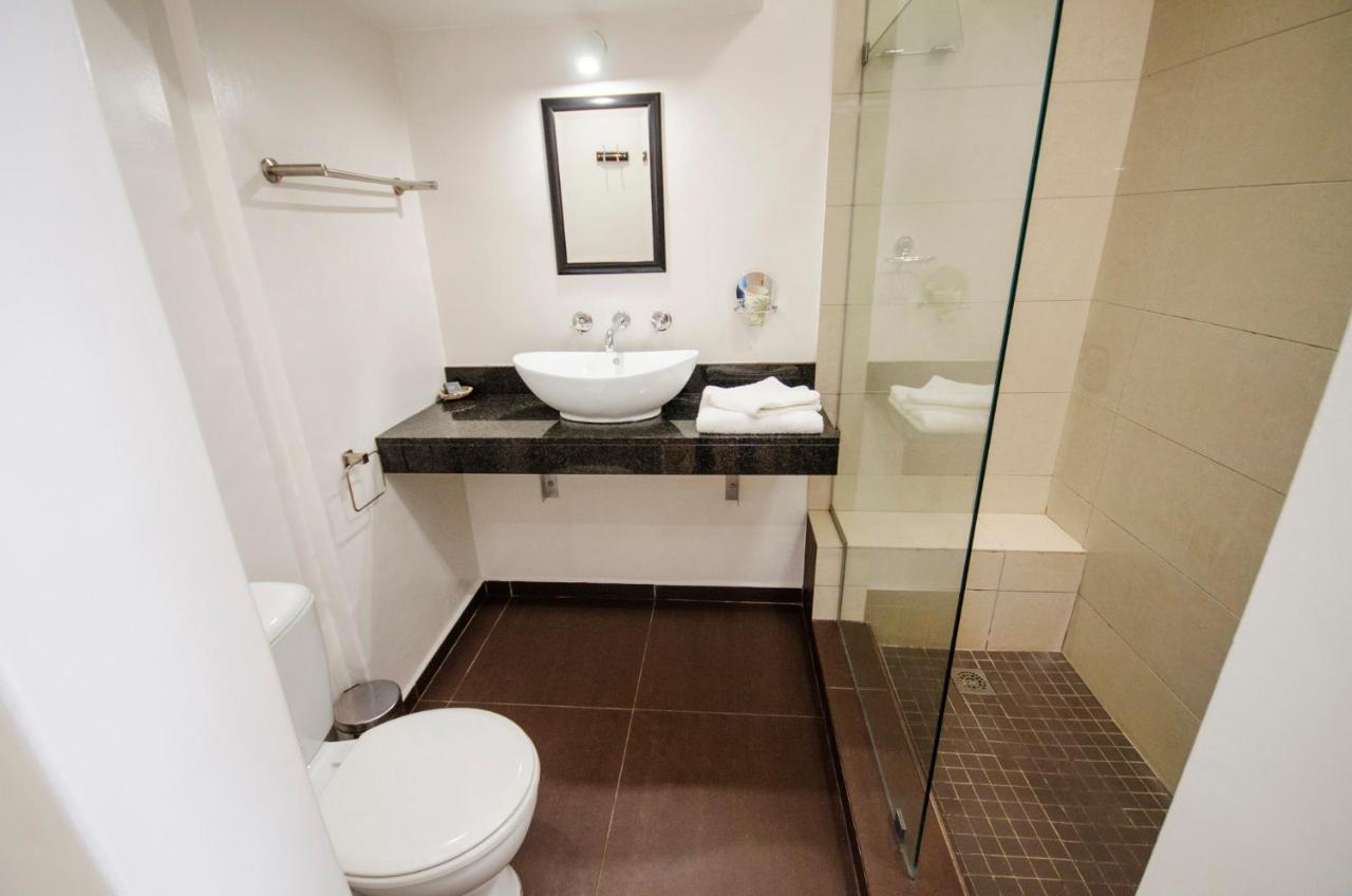 Small Bay Guest House Блубергстранд Екстериор снимка